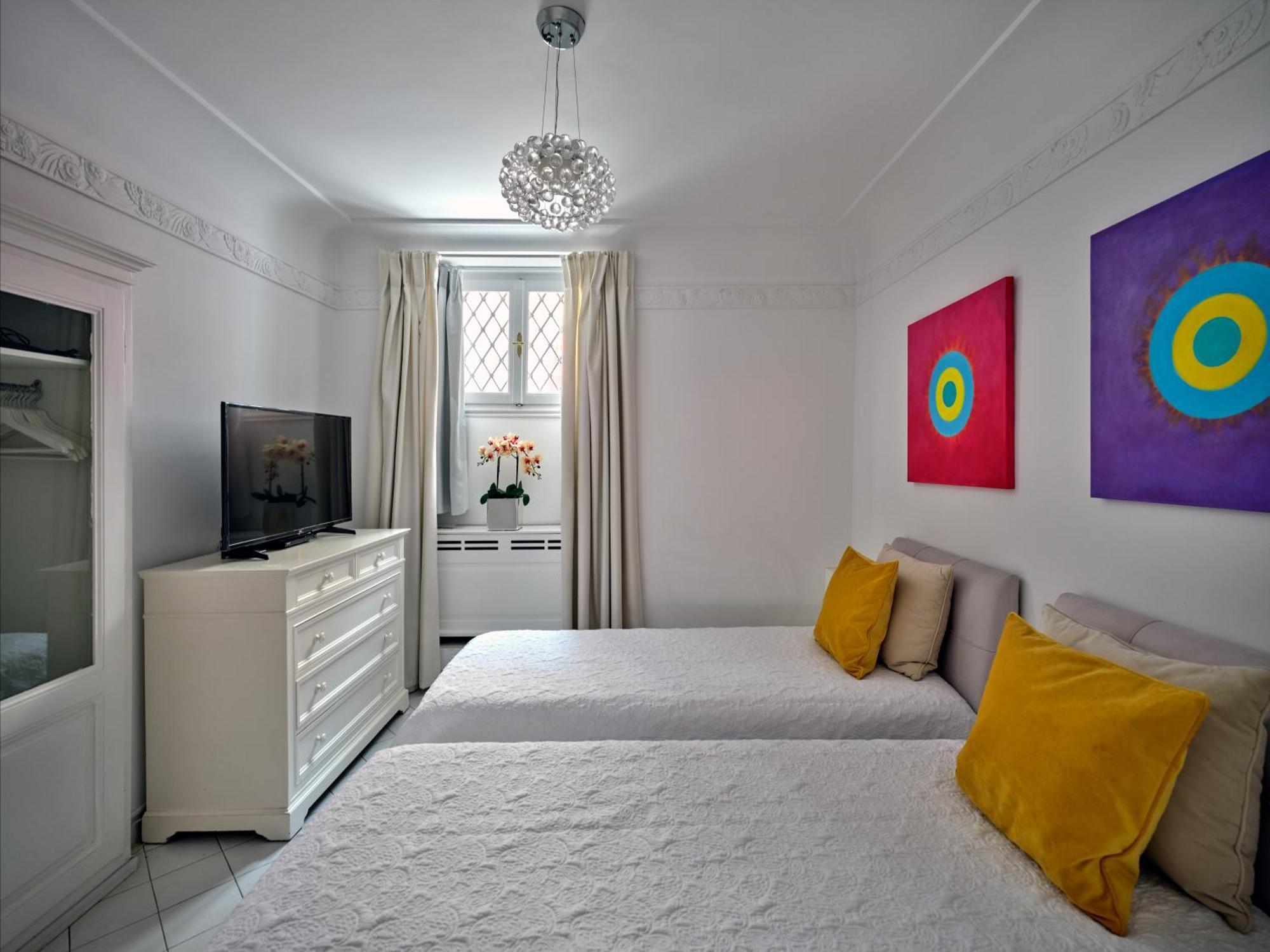 The White House In Plaka By Jj Hospitality Villa Athens Exterior photo